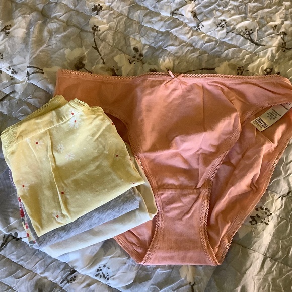 5 Pair Cotton Underwear Sz 10 High Leg NEW - Picture 2 of 2